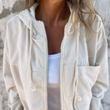 Amalie | Casual jakke med hætte og lynlås