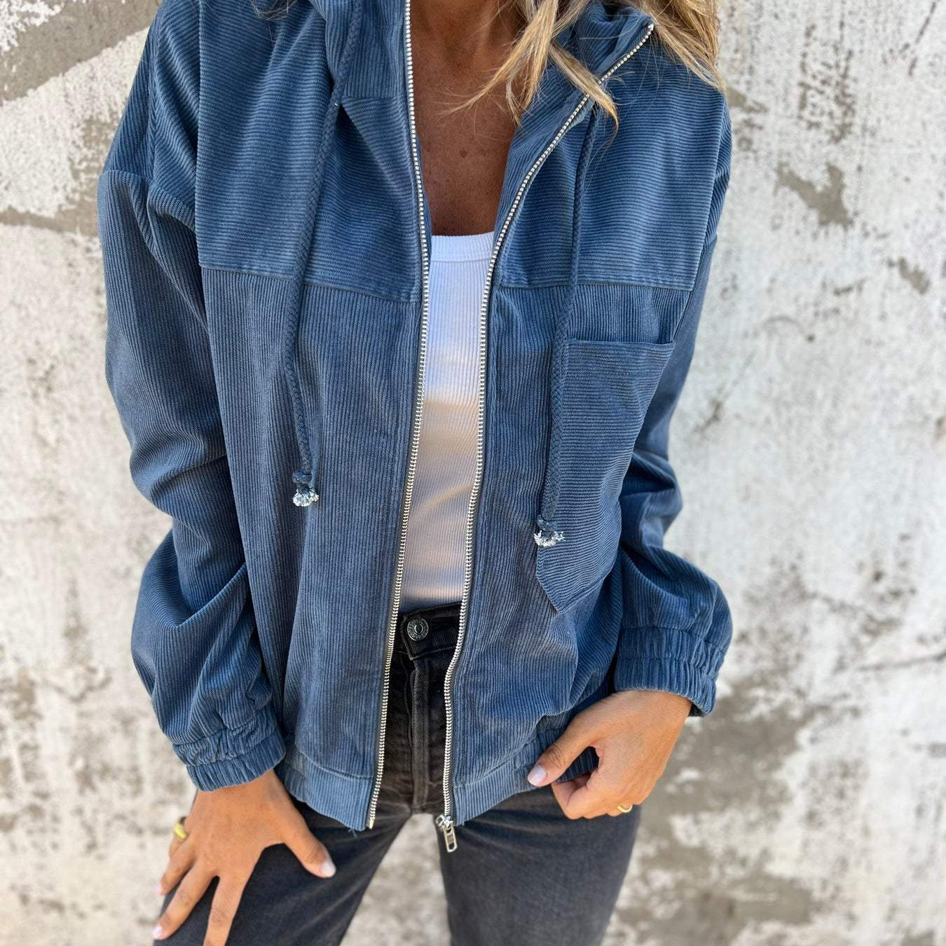 Amalie | Casual jakke med hætte og lynlås