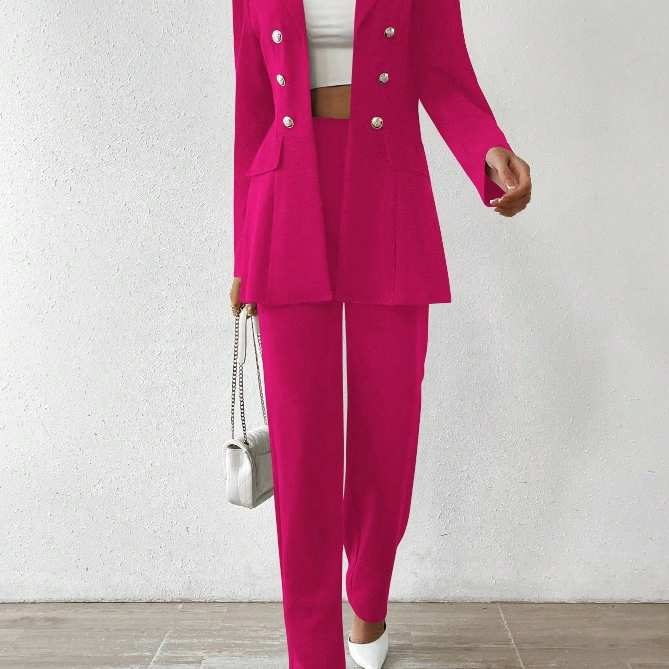 KAM – Elegant jakkesæt med stil