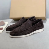 Klassiske slip-ons med kontrastsål