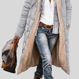 Johna – Luksuriøs vendbar sherpa-frakke