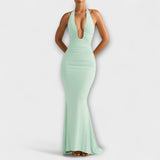 Elegant gallakjole med åben ryg og smuk udskæring