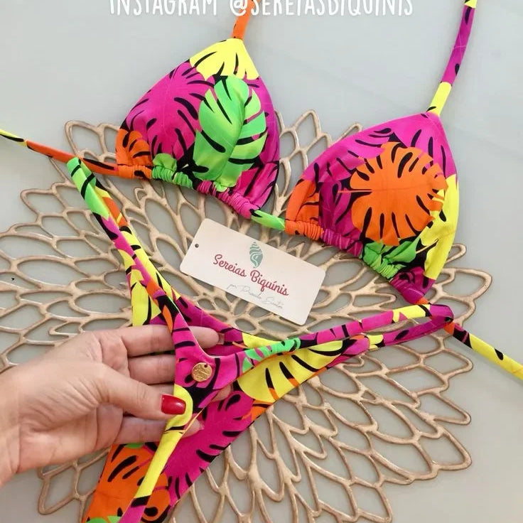 Wild Bikini: Strandtøjssæt med print