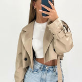 Kort trenchcoat med bælte – vintage-sti