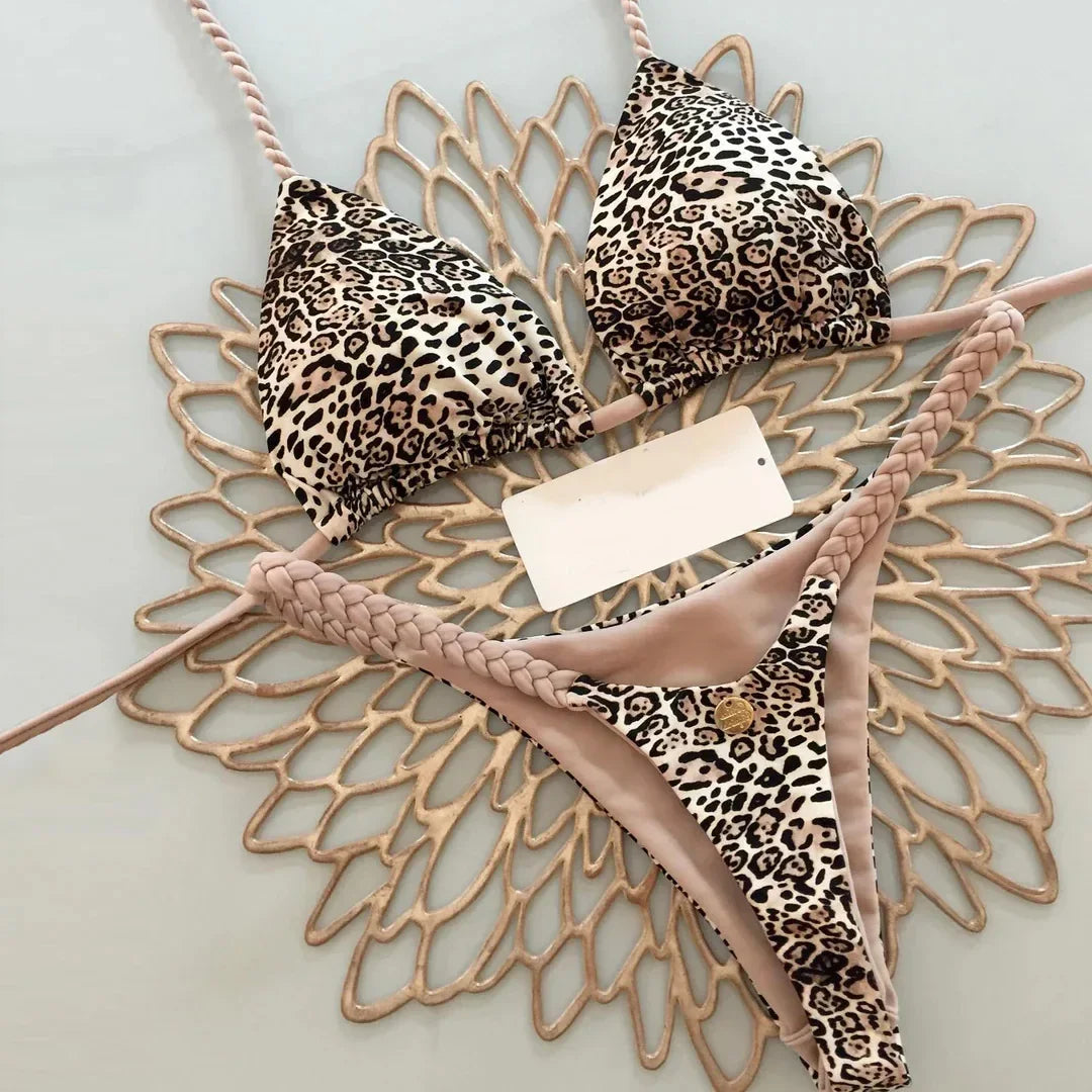 Wild Bikini: Strandtøjssæt med print