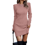 Damemode: Tætsiddende og stilfuld kjole til vinteren