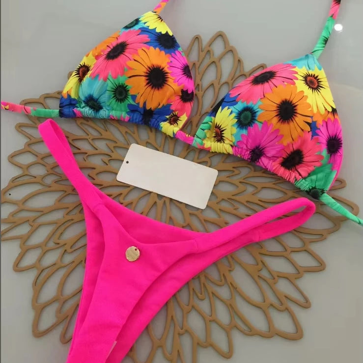 Wild Bikini: Strandtøjssæt med print