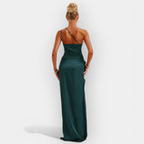 Satinkjole til aristokratiske aftener