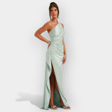 Satinkjole til aristokratiske aftener