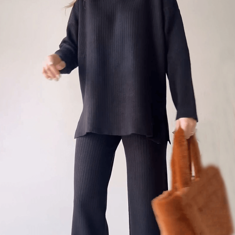 Alayne – Komfortabelt todelt sæt